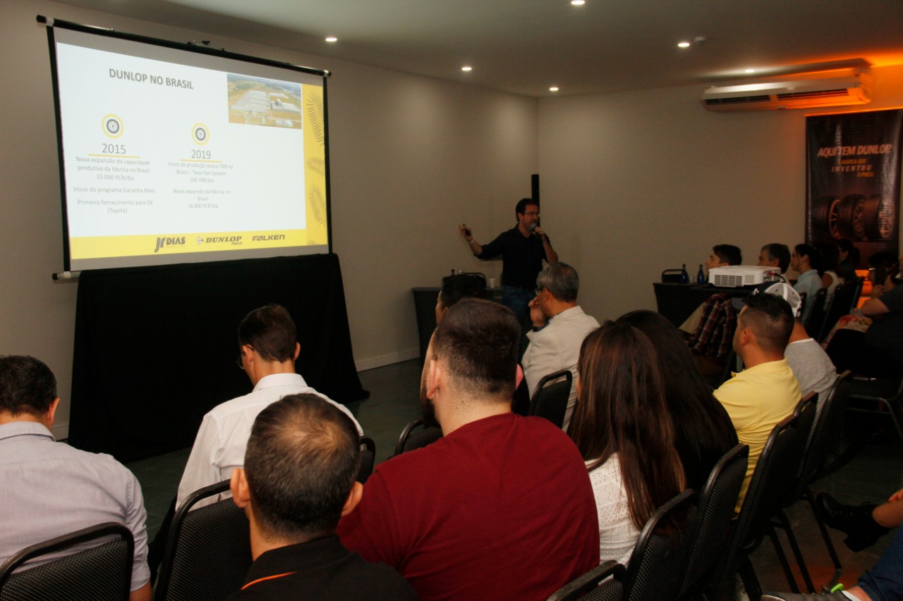 Dunlop e JR Dias promovem evento entre rede de lojas credenciadas no Paraná